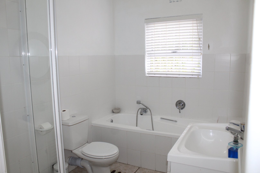 4 Bedroom Property for Sale in Simons Kloof Western Cape